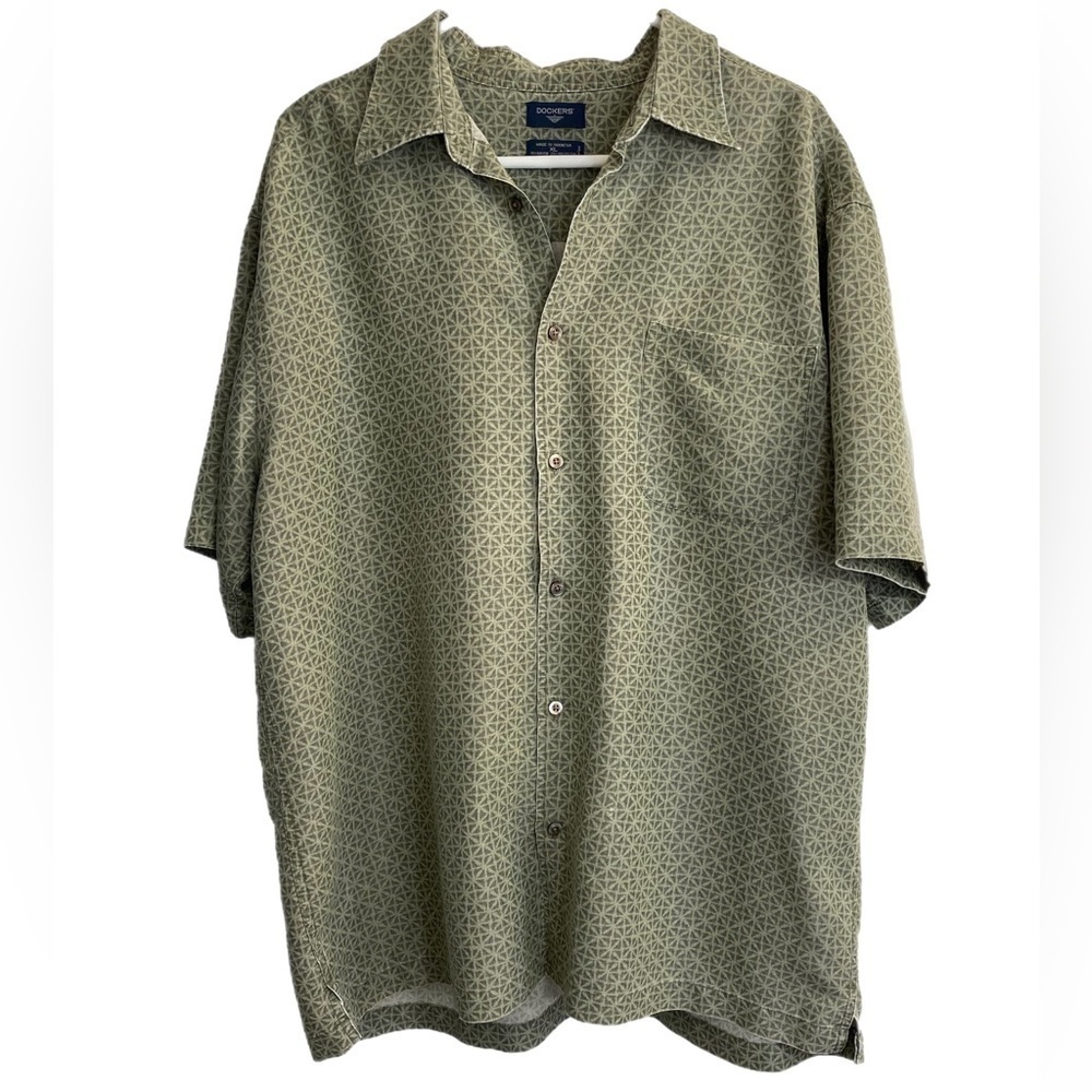Dockers short sleeve sage green patterned button down